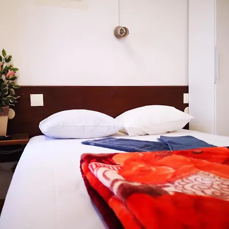 Hostel Benformoso 207 招待所